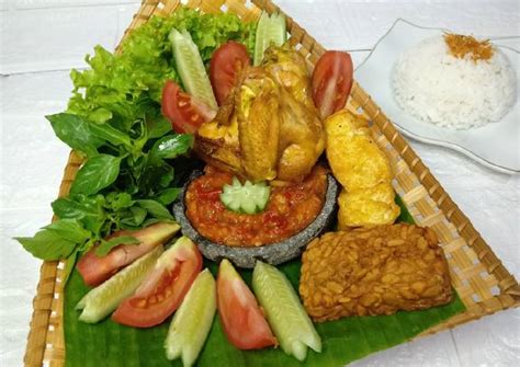 Resep Sambal Pecel Ayam oleh Desi - Cookpad