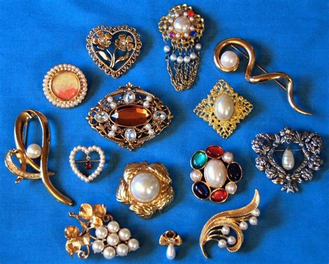 Pin Brooch Jewelry at Elizabeth McHone blog