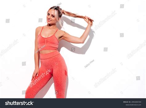 Sexy Fitness Smiling Woman Pink Sports Stock Photo 2091800764 ...