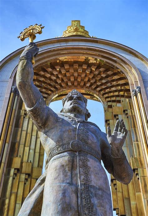 DUSHANBE,TAJIKISTAN-MARCH 15,2016:Statue of Ismoil Somoni in the Centre of City. Editorial ...