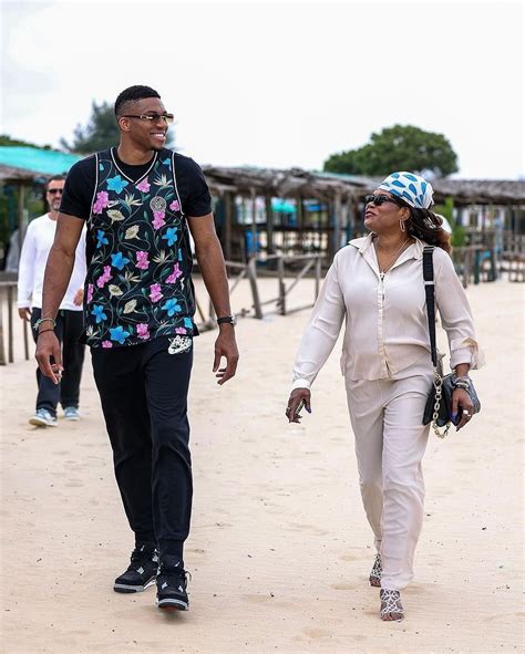 Who are Giannis Antetokounmpo's Parents? Meet Charles and Veronica