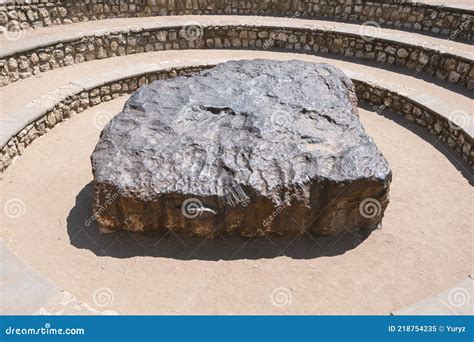 Hoba meteorite, Namibia stock image. Image of lagerst - 218754235