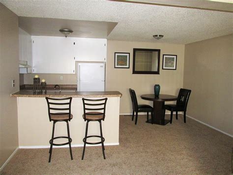 Lakeview Apartments - Reno, NV #Apartments #Apartmentliving | Lakeview apartments, Apartment ...