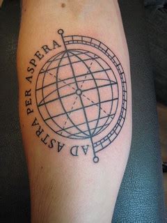 Globe Tattoo | www.shannonarchuleta.com/?utm_source=flickr&u… | Flickr