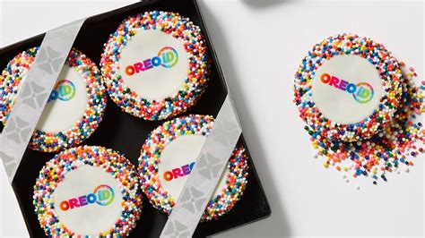 Oreo Launches DIY Cookie Design Site 'OREOiD' | Dieline - Design, Branding & Packaging Inspiration