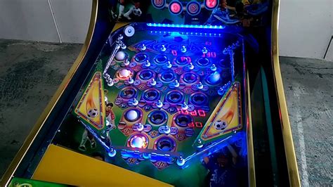 6 Balls Pinball Machine - YouTube