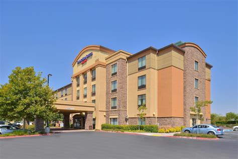 SPRINGHILL SUITES BY MARRIOTT® ROSEVILLE - Roseville CA 10593 Fairway 95678