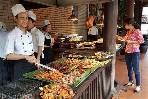 Buffet Sen Tay Ho Restaurant, Hanoi - SESOMR