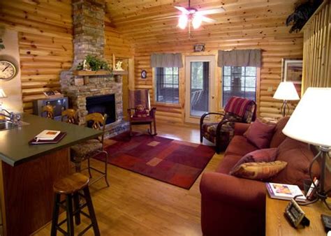 Silver Dollar City Cabins - Silver Dollar City Lodging | Branson ...