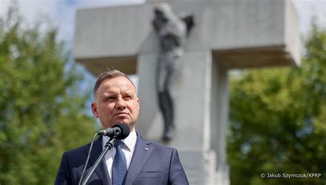 Andrzej Duda Pays Tribute to Warsaw Insurgents