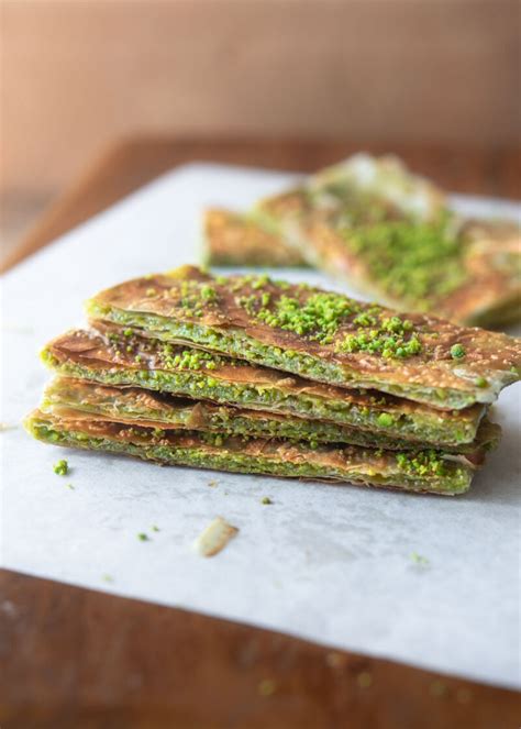 Easy Katmer Recipe (Turkish Pistachio Pastry Dessert) - Beyond Kimchee