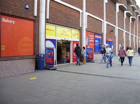 HighWycombe-Eden-NewlandStreet-Tesco-2015-09-03-SDC12528 - Wycombe ...