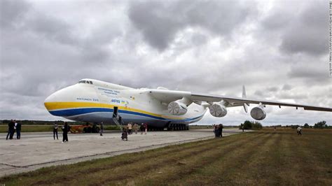 Antonov AN-225: World's largest plane destroyed in Ukraine | CNN Travel