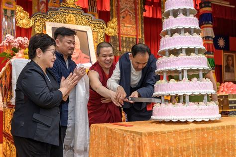 Office of Tibet, Taiwan Celebrates 88th Birthday of His Holiness the ...