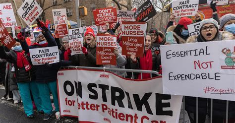 Nursing strike at two big NYC hospitals ends after three days - CBS News