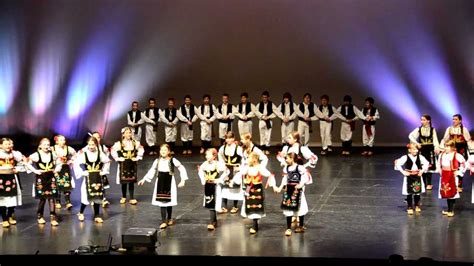 Academy of Serbian Folk Dancing Annual Concert 2012 - Akademija Srpske Narodne Igre (2) - YouTube