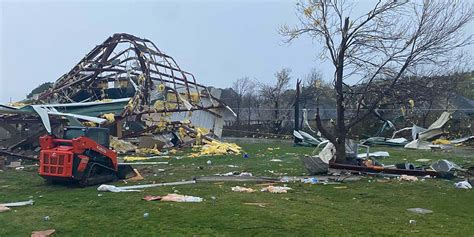 7 injured, 2 critically, after possible tornado in Springdale, Arkansas ...