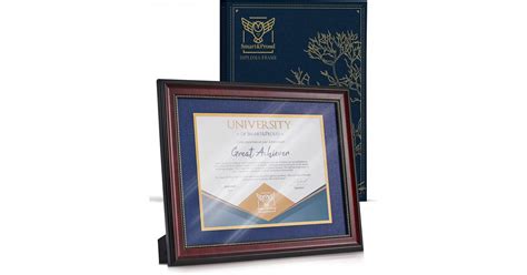 Wooden Diploma Frame by Smart&Proud Successfully Launches