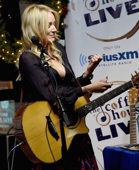 JEWEL KILCHER at SiriusXM Acoustic Christmas with Jewel and Shawn Mullins in Nashville 12/14 ...