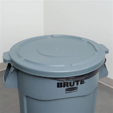 Rubbermaid Brute 44 Gallon Trash Can Lid - FG264560GRAY