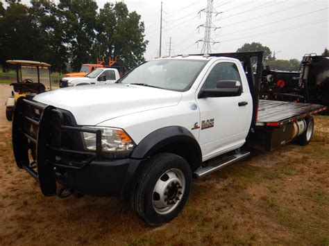 2014 RAM 5500 HEAVY DUTY Flatbed Truck - J.M. Wood Auction Company, Inc.