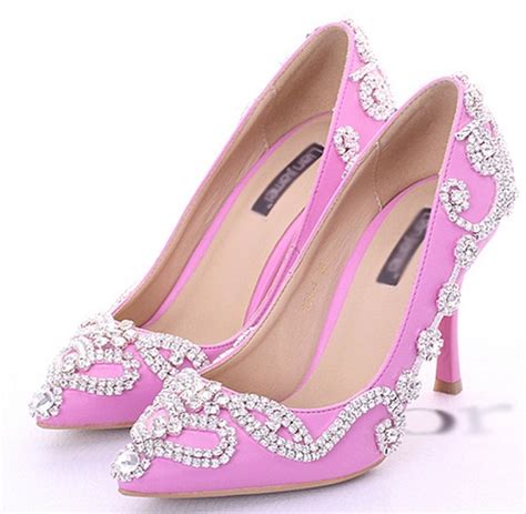 10 Beautiful Designs of Pink Shoes For Men and Women