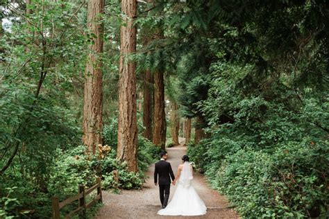 Lighthouse Park wedding photos: Sahar + Jamal • Wedding photographers for spontaneous ...