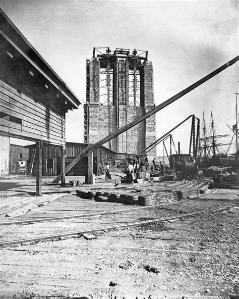 Construction of the Brooklyn Bridge Took 14 Years—And Multiple Lives | HISTORY