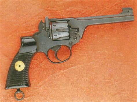 British Revolvers > WW2 Weapons