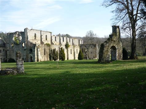 Abbaye des Vaux de Cernay - Trois Coccinelles