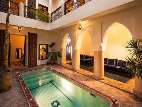 morrocco pool | Marrakech hotel, Courtyard pool, Moroccan riad