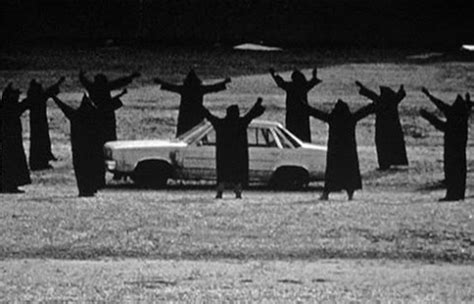 7 Strange and Scary Cults