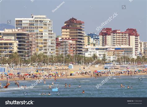 Gandia Spain June 02 People Sunbathing Stock Photo 110022020 - Shutterstock