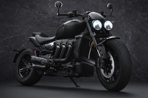 Triumph Rocket 3 R Black, Rocket 3 GT Triple Black limited edition ...