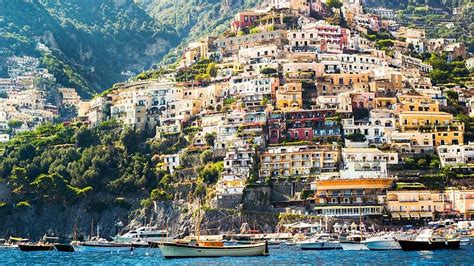 Positano Shuttle, Public Transportation in Amalfi Coast, Italy