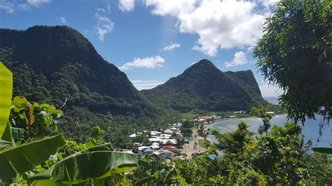 File:Vatia from the National Park of American Samoa.jpg - Wikimedia Commons