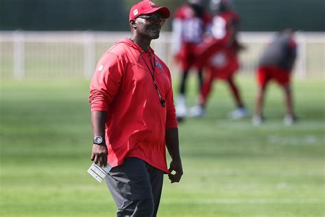 Todd Bowles' Defense Tests New "Unpredictable" Bucs Offense