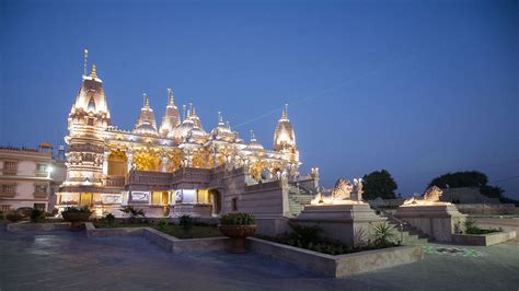 BAPS Shri Swaminarayan Mandir - Dhari - Photo Galleries