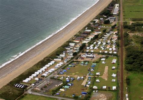 30 Great Caravan Parks on or Very Near to a Beach - UK | Caravan park, Uk beaches, Best places ...