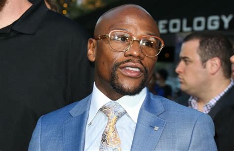 Floyd Mayweather Is Charging Fans a Ridiculous Amount of Money to Train ...