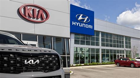 Kia, Hyundai thefts prompt 17 states to urge recall of cars | Fox Business