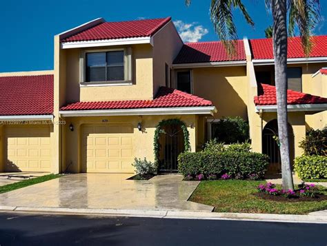 PGA National, Palm Beach Gardens, FL Real Estate & Homes for Sale ...