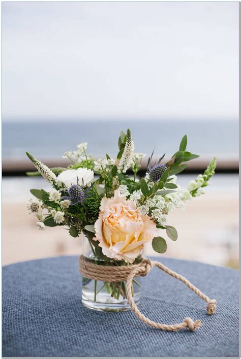 Unique And Lovely Ideas And Inspiration For Weddings - Budget Wedding | Flower centerpieces ...