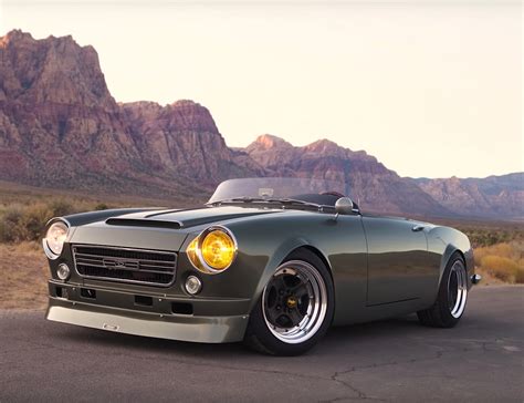 Classic Datsun Roadster Had its Top Chopped Off and Engine Swapped - The Flighter