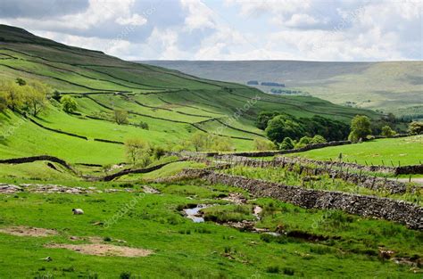 The Yorkshire dales landscape — Stock Photo © dambuster #11276535