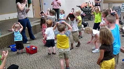 Bean Bag Song at Story Time - YouTube