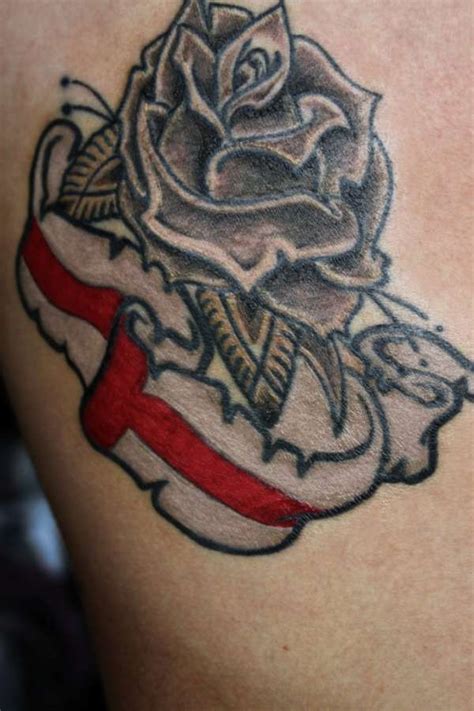 ENGLISH ROSE AND ST GEORGES FLAG tattoo | Rose tattoo design, Rose ...