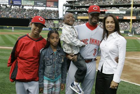 Melissa Griffey Bio [2024 Update]: Husband & Net Worth - Players Bio