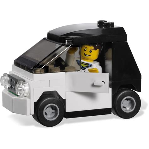 LEGO Small Car Set 3177 | Brick Owl - LEGO Marketplace