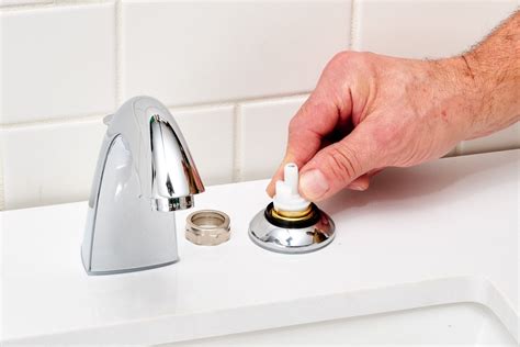 How to Fix a Leaky 2-Handle Faucet